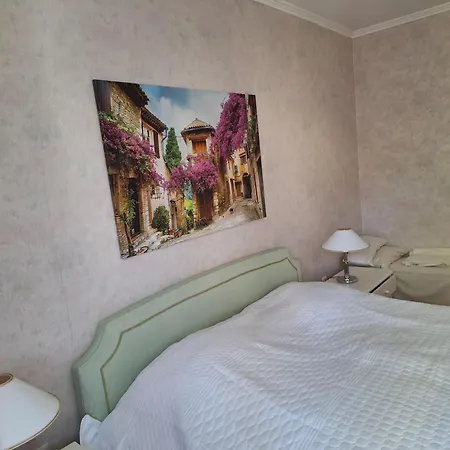 Homestay Mit Sonnenaufgang Und Ruhiger Innenhof Obergeschoss Bei Koberstein *
