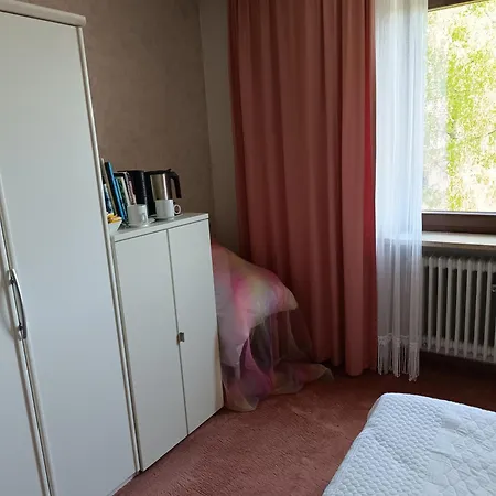Mit Sonnenaufgang Und Ruhiger Innenhof Obergeschoss Bei Koberstein Tutzing