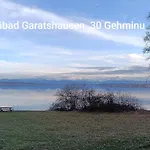 Nichtraucher-zimmer, Privatunterkunft, Mit Sonnenaufgang, Kuehlschrank, Mikrowelle, Ventilator Und Ruhiger Innenhof Obergeschoss Bei Koberstein Alloggio in famiglia
